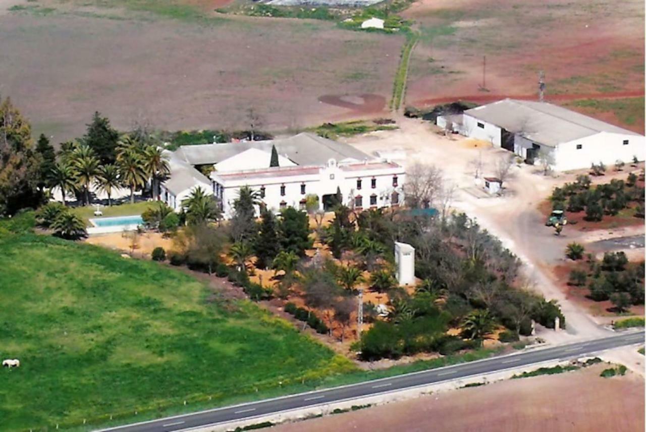 إيثيخا Hacienda Chambergo Casa En La Campina Sevillana المظهر الخارجي الصورة