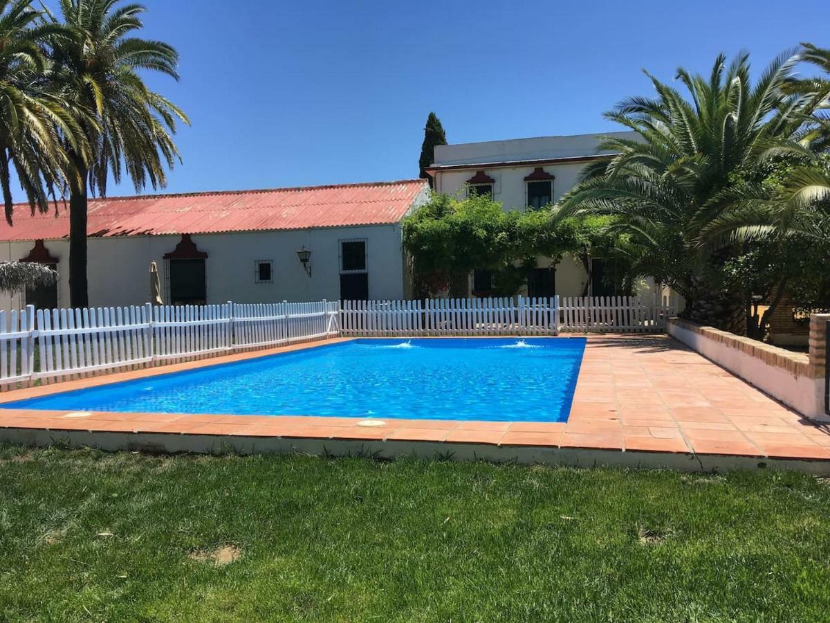 إيثيخا Hacienda Chambergo Casa En La Campina Sevillana المظهر الخارجي الصورة